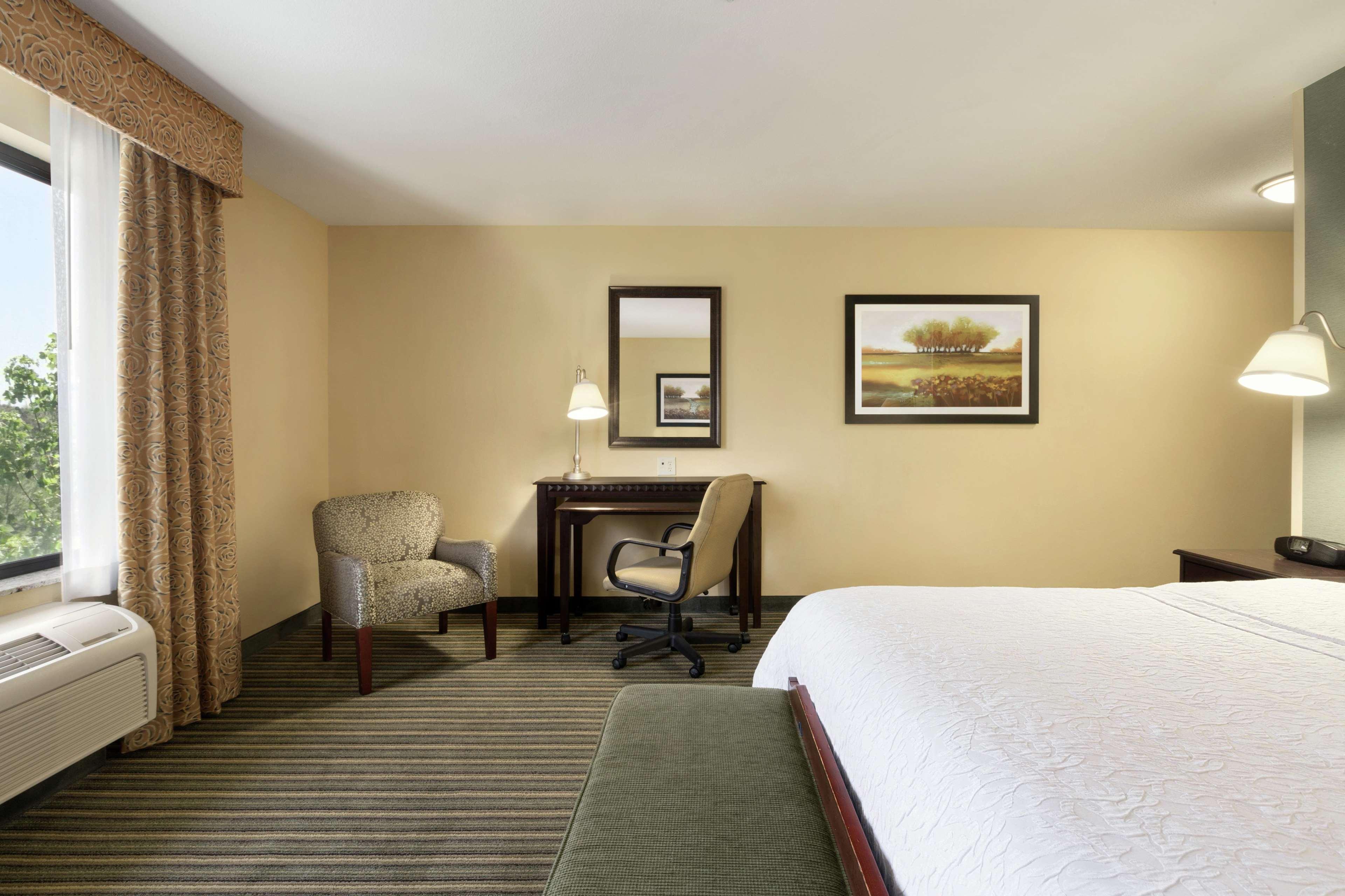 Hampton Inn & Suites Thousand Oaks Exterior foto
