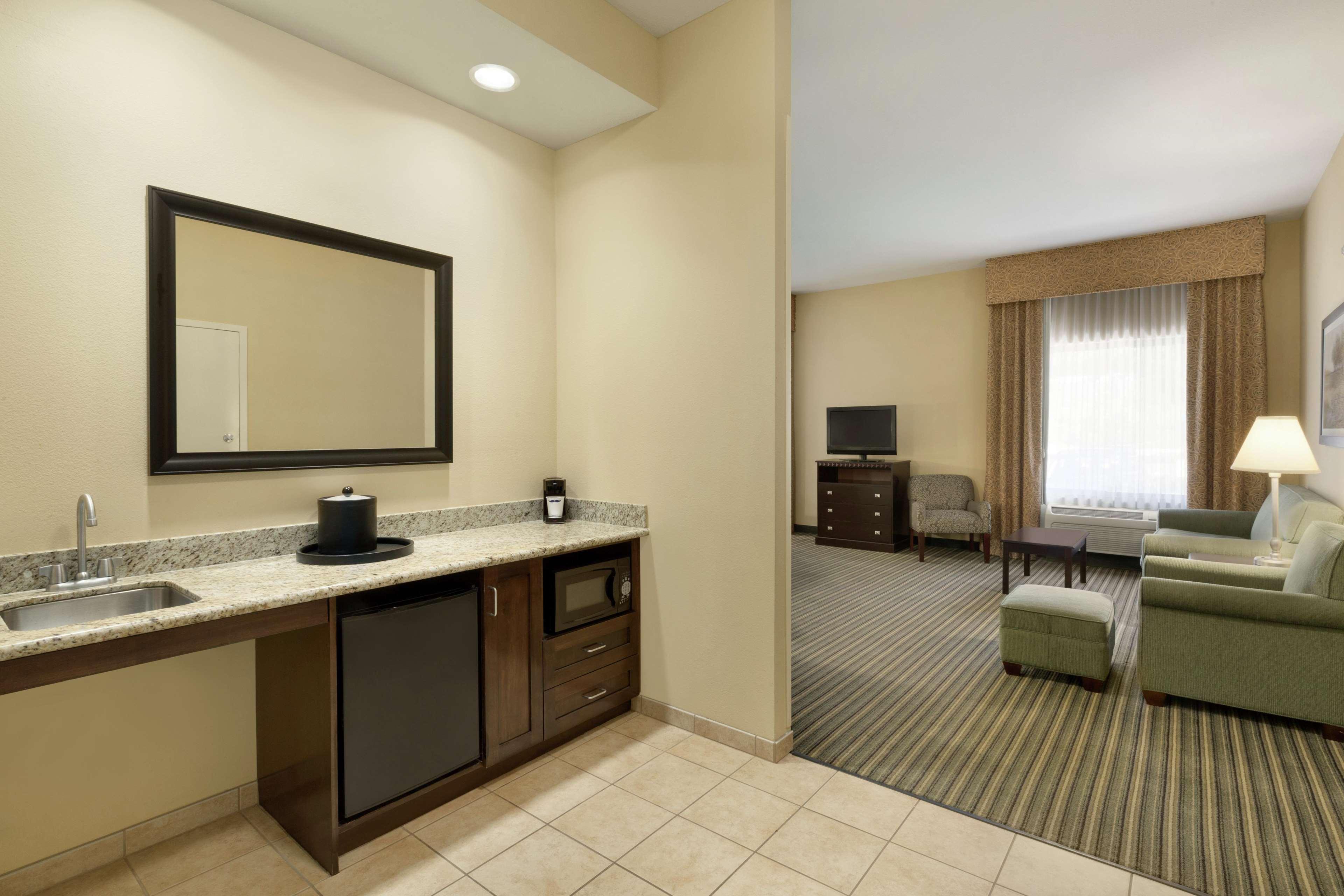 Hampton Inn & Suites Thousand Oaks Exterior foto