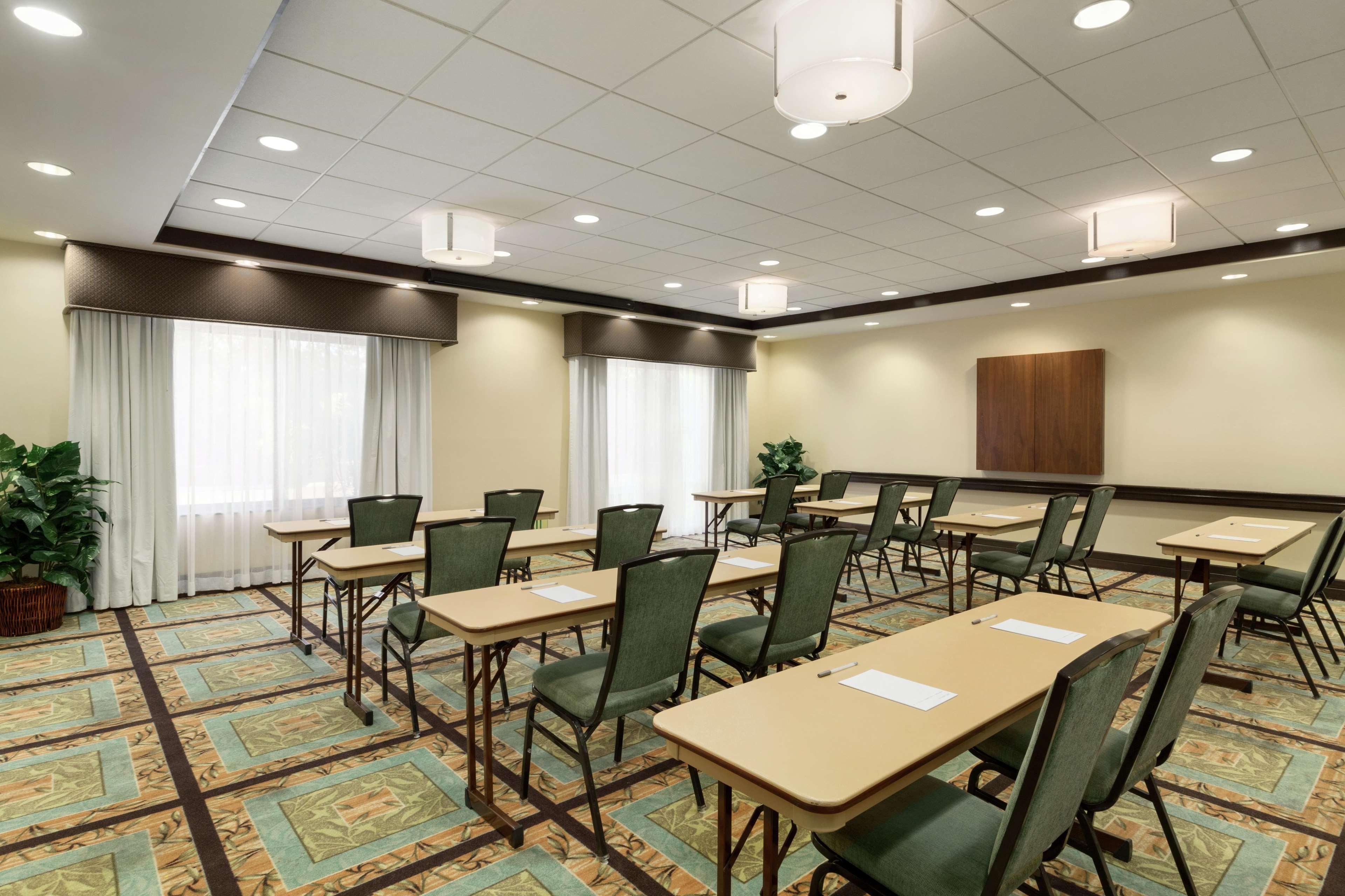Hampton Inn & Suites Thousand Oaks Exterior foto